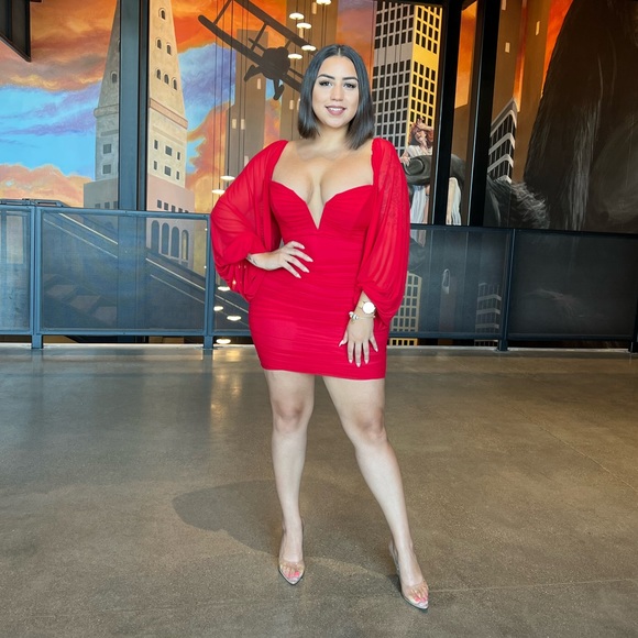 ❌SOLD OUT❌ Red Mini Dress - Picture 3 of 4